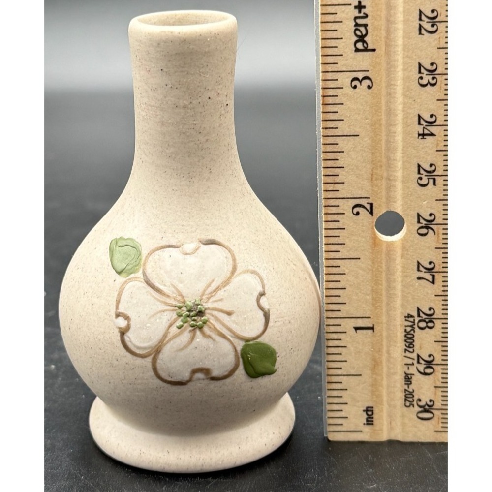 Pigeon Forge Pottery Small Bud Vase with Dogwood Flower Decoration-1 Item - Picture 5 of 7